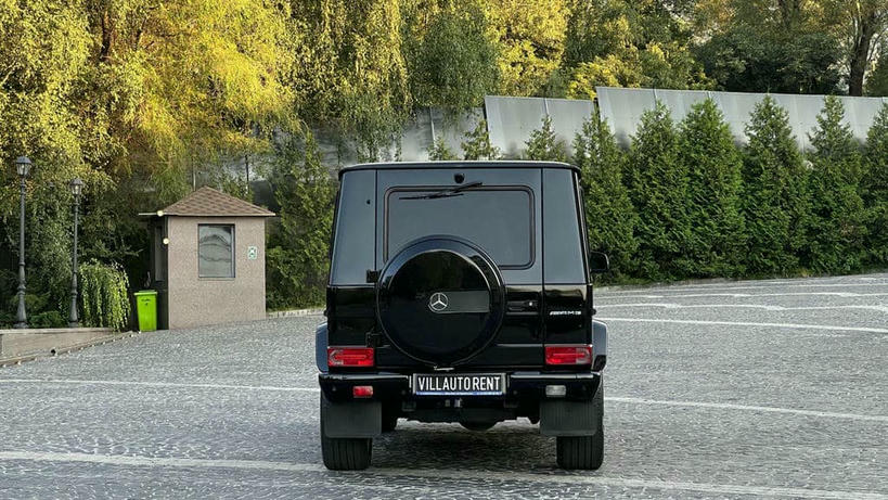 MERCEDES BENZ G500